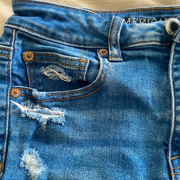 American Eagle Jean Shorts - Picture 3 of 5
